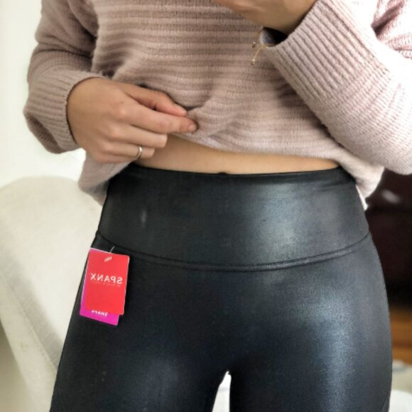 NWT SPANX Shaping Faux Leather Leggings Pants Spanx Shapewear - Picture 2 of 9